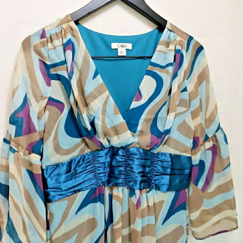 CATO Dress Sz 8 Blue Purple Geometric Psychedelic Retro Empire Waist Bell Sleeve - Picture 2 of 11